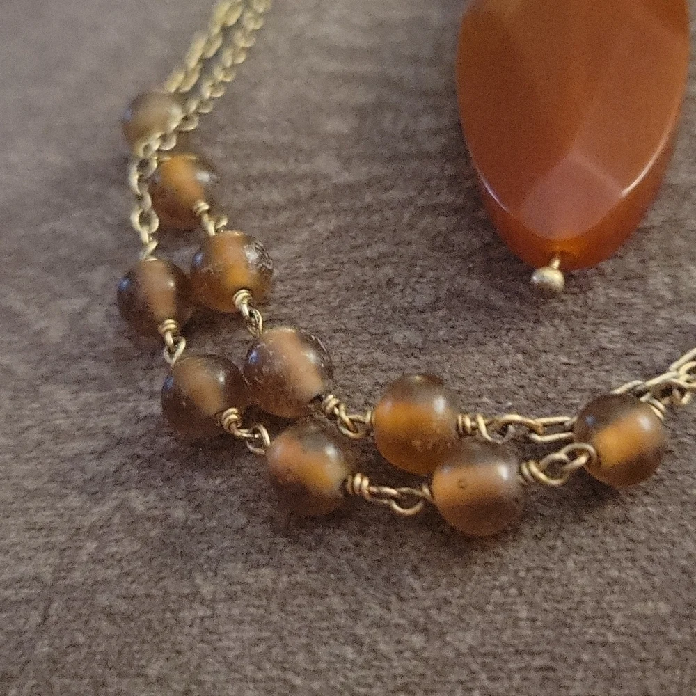 3/$30 Antique Brass Floral Faux Carnelian Beaded Pendant Chain Station Necklace - Picture 3 of 7